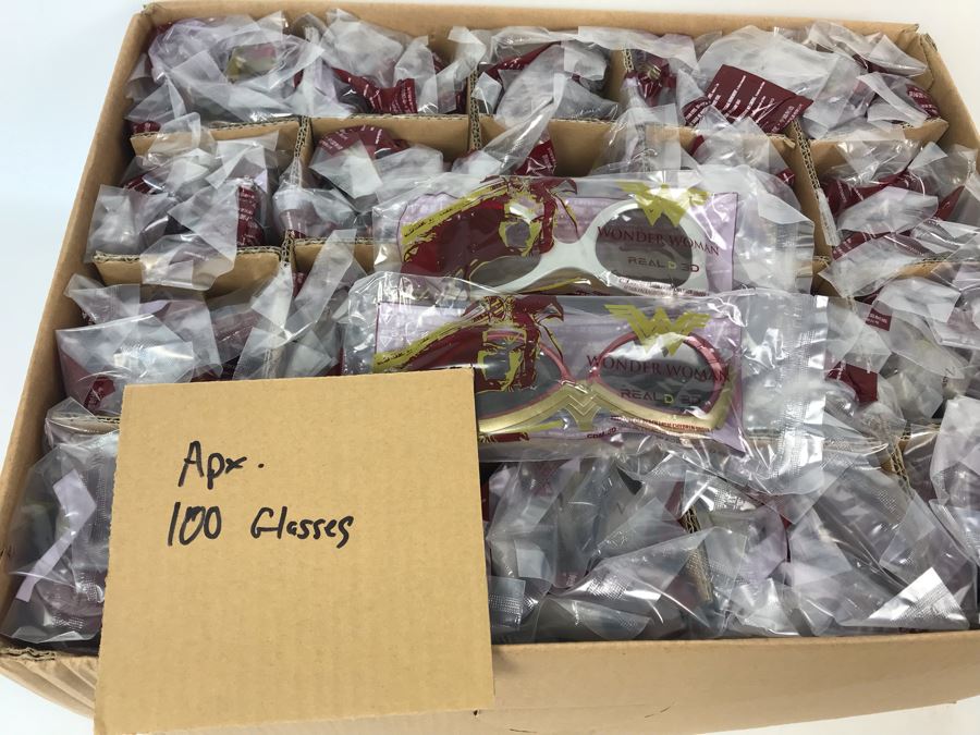 New 2017 Box Of Wonder Woman Movie 3D Glasses Of Wonder Woman And Princess Diana 3D Eyewear Glasses Approximately 100 Glasses [Photo 6]