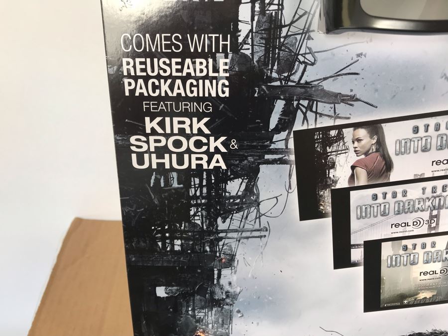 New 2013 Star Trek Into The Darkness Cardboard Movie Display For Displaying 3D Glasses And Box Of New Kirk, Spock & Uhura 3D Eyewear Glasses Approximately 120 Glasses [Photo 14]