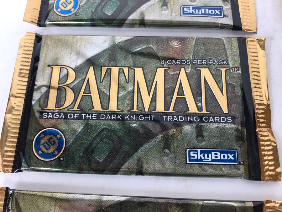 (4) New Skybox Batman DC Saga Of The Dark Knight Trading Cards And (7) Congo The Movie Trading Cards Upper Deck [Photo 2]