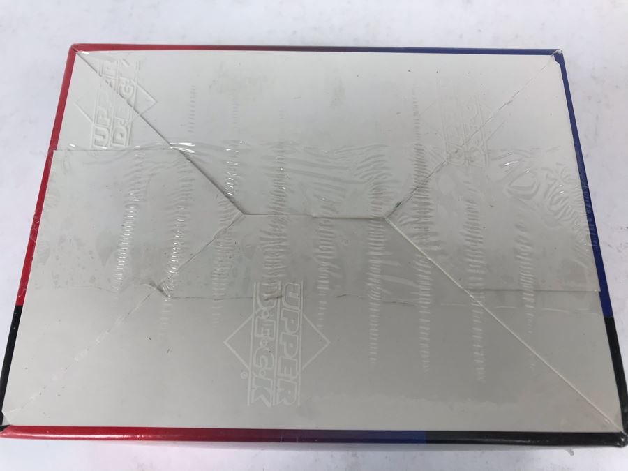 Sealed 1993 Upper Deck Exclusive USA World Cup 1994 Premiere Edition Contains 40 Packs [Photo 8]