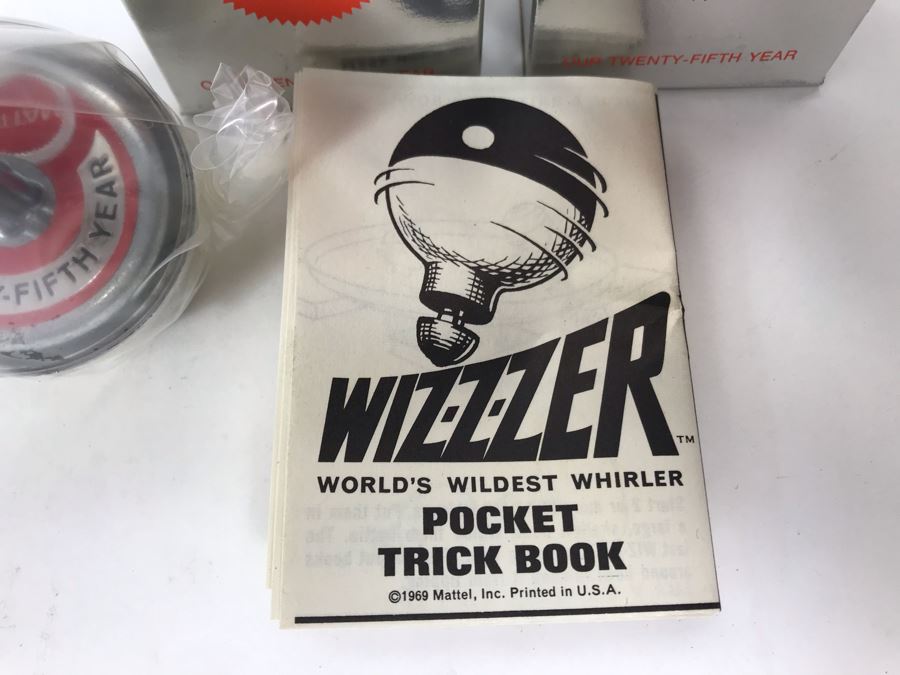 Pair Of New Twenty-Fifth Year Anniversay Mattel Wizzzer Toys - World's Wildest Whirler [Photo 6]