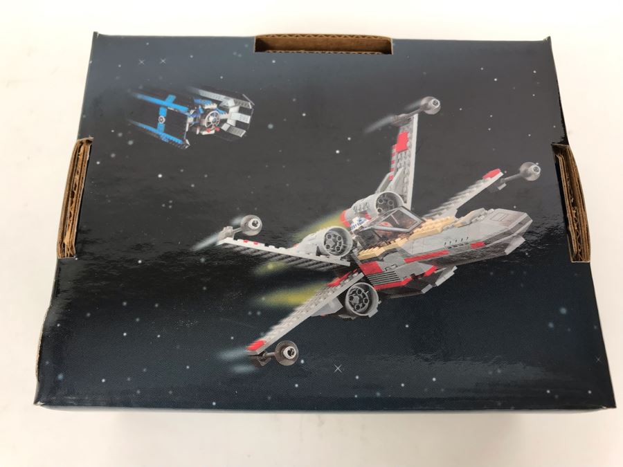 Exclusive LEGO Star Wars Toy Introducing New LEGO Star Wars Line In 1999 [Photo 15]