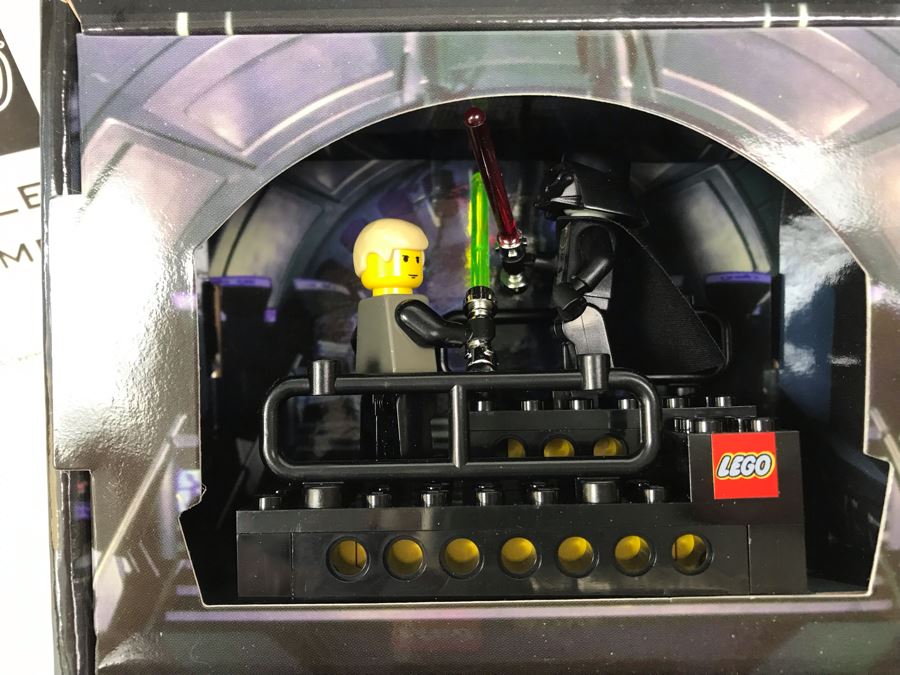 Exclusive LEGO Star Wars Toy Introducing New LEGO Star Wars Line In 1999 [Photo 4]