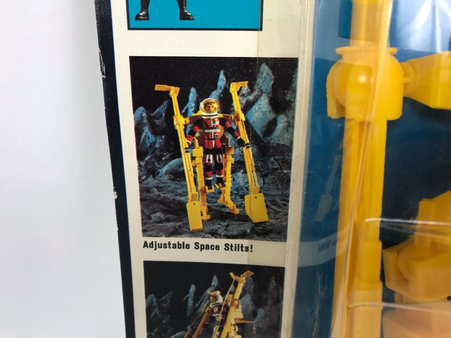 Vintage 1968 New In Package Mattel's Man In Space Supernaut Power-Limbs Pak Major Matt Mason 6343 [Photo 4]