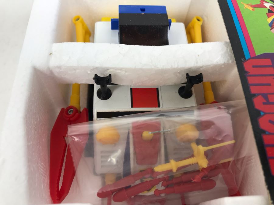 Vintage 1978 New In Box Mattel Shogun Warriors Action Vehicles Varitank Die-Cast Metal Parts 2519 [Photo 11]