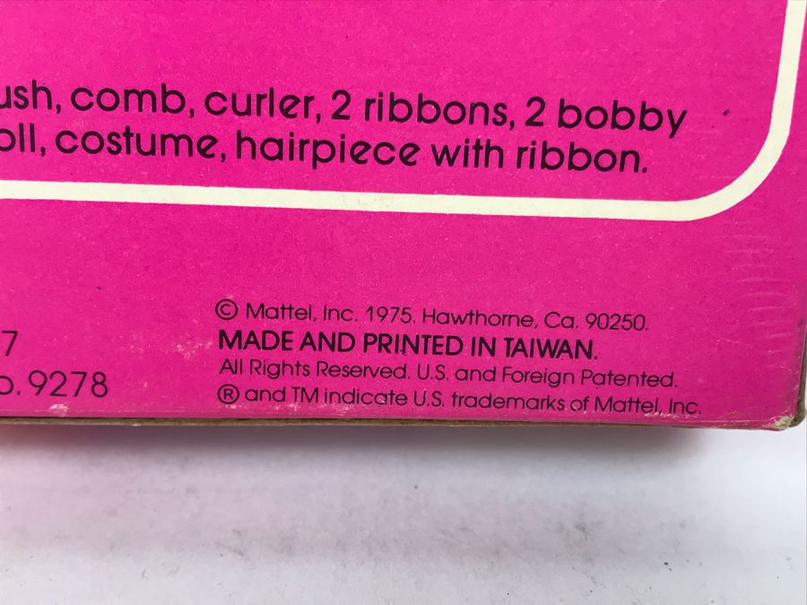 Vintage 1975 Mattel Deluxe Quick Curl Barbie Doll New In Box [Photo 10]