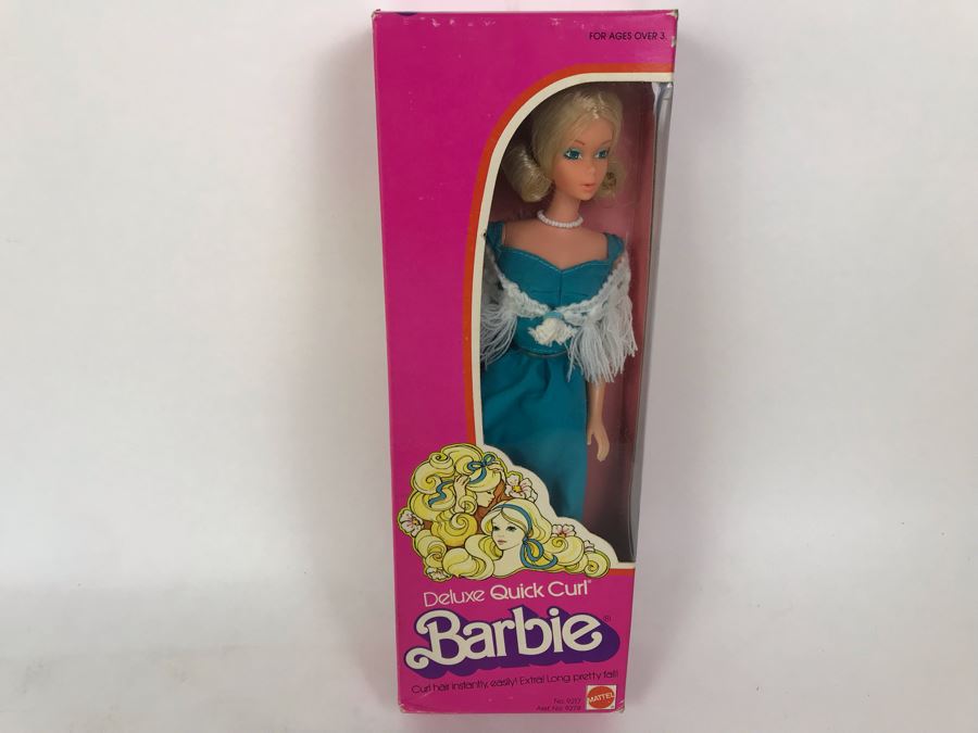 Vintage 1975 Mattel Deluxe Quick Curl Barbie Doll New In Box [Photo 1]