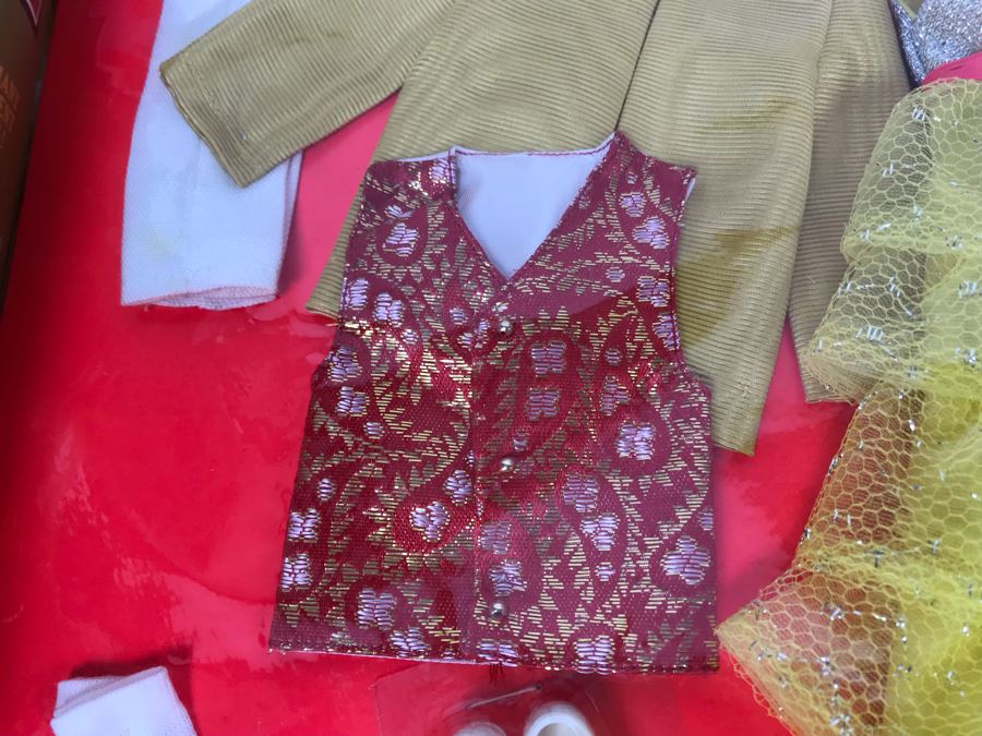 Vintage 1969 Rare Talking Barbie & Ken Fabulous Formal Set With Talking Barbie Doll, Talking Ken Doll And Loads Of New Sixties Mod Barbie And Ken Clothes And Accessories - Dolls And Clothes Look Mint - Box Has Some Damage [Photo 19]