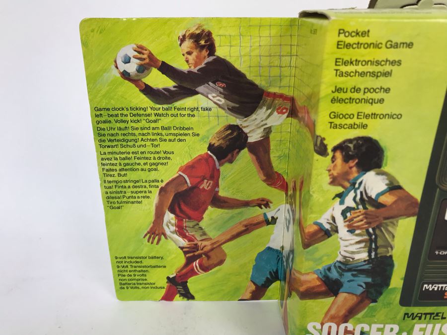 Vintage 1978 Mattel Electronics Portable Handheld Game Soccer Fussball Football New In Box [Photo 5]