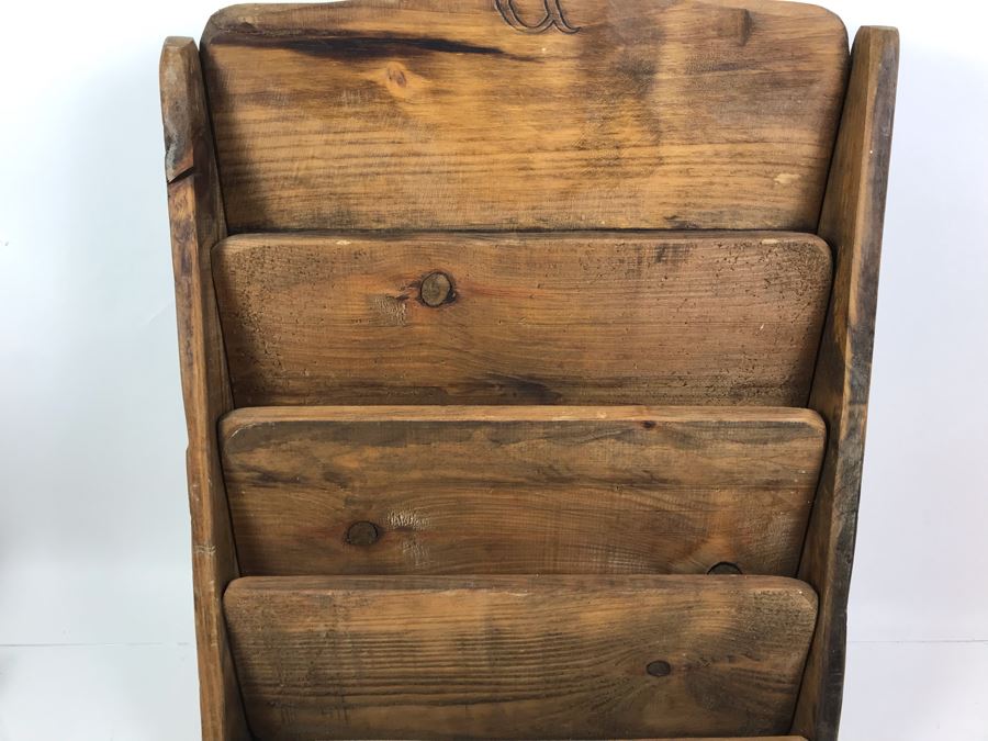 Irish Wooden Display Rack Stand Display Cards Or Books 20'W X 9'D X 25'H [Photo 3]