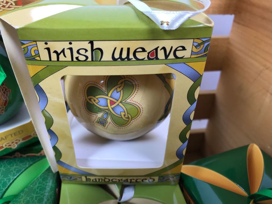 Wooden Crate, (17) New Irish Ornaments, (1) Irish Angel, (3) Irish Nativity Figurines And (2) Irish Christmas Plates With Metal Stands - Retails Over $300 [Photo 12]