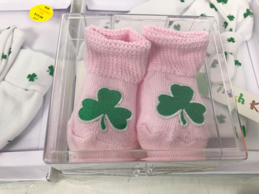 (16) New Irish Baby Bibs, (5) Baby Cap & Boot Sets, (1) Pair Of Pink Shamrock Baby Booties Retails $195 [Photo 9]