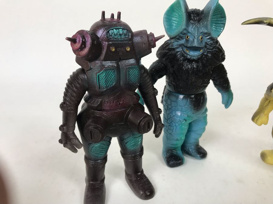 Collection Of (6) Vintage POPY Japanese Vinyl Figures [Photo 15]