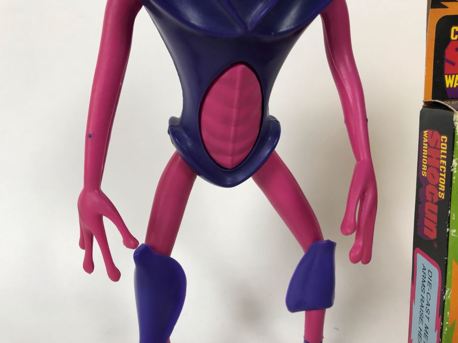 Vintage 1969 Rare Mattel Major Matt Mason Alien Scorpio 8' Action Figure And Vintage 1978 New In Box Mattel Shogun Warriors Dragun Die-Cast Metal Parts Action Figure Robot [Photo 3]