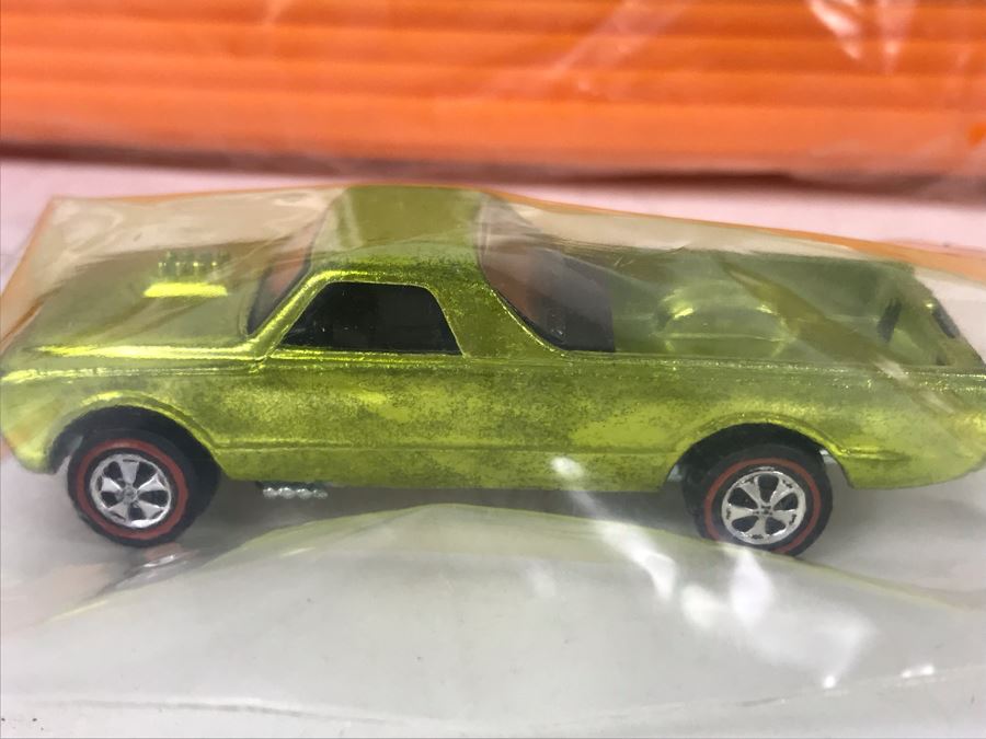 Vintage 1970 Mattel SkyPort With New 1968 Redline Hot Wheels Car Custom Fleetside Stock No. 10655 Missing Outer Box - See Photos [Photo 6]