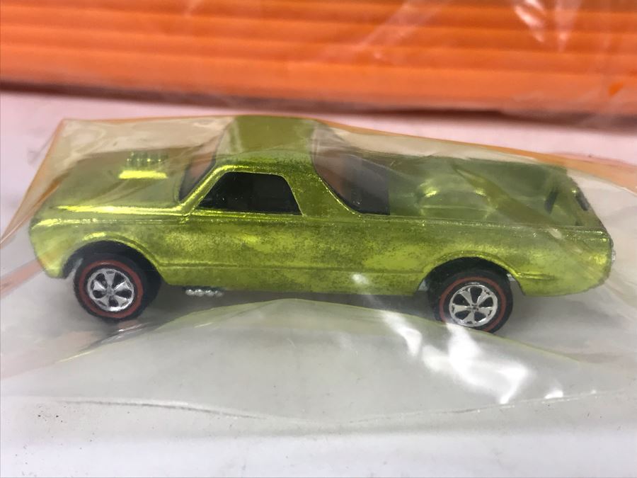 Vintage 1970 Mattel SkyPort With New 1968 Redline Hot Wheels Car Custom Fleetside Stock No. 10655 Missing Outer Box - See Photos [Photo 5]