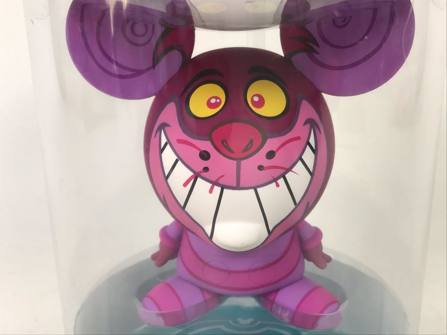 New Exclusive Limited Edition Disney Shorts Series 01 Vinyl Collectible Toy Art By Francisco Herrera Cheshire [Photo 4]