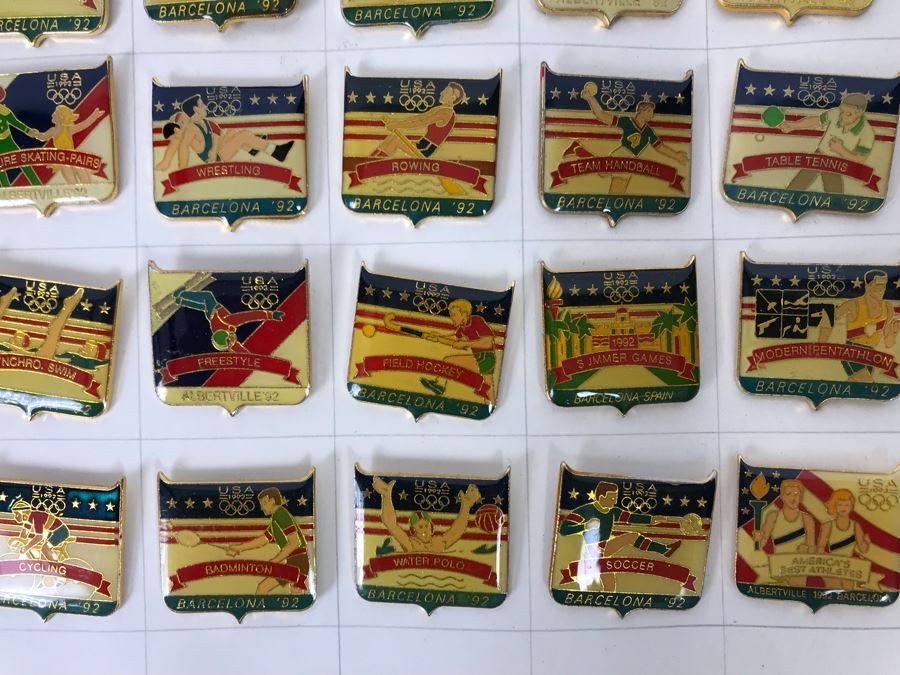 Collection Of 48 Vintage 1992 U.S. Olympic Pins With Authentic 1992 U.S. Olympic Fundraising Collection Pin Set Holder [Photo 4]