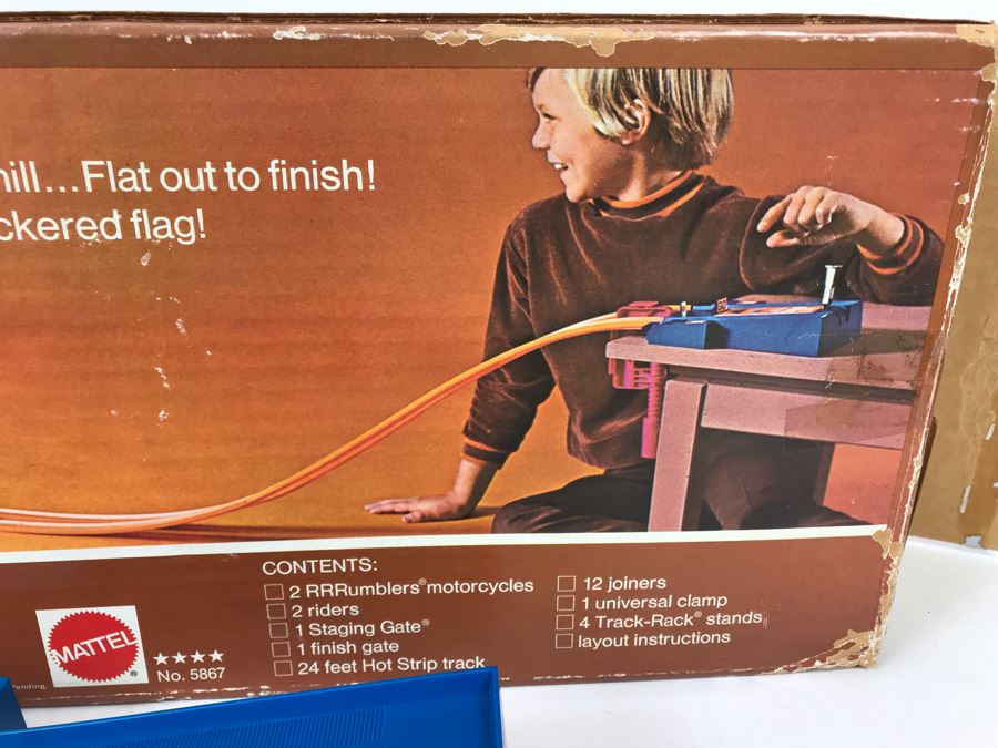 Vintage 1971 Mattel INCOMPLETE Rrrumblers Dude Feud Set With Box Missing RRRumblers Motorcycles - See Photos [Photo 6]