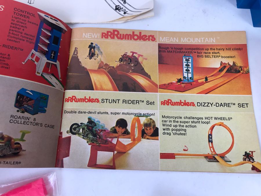 Vintage 1971 Mattel INCOMPLETE Rrrumblers Dude Feud Set With Box Missing RRRumblers Motorcycles - See Photos [Photo 36]
