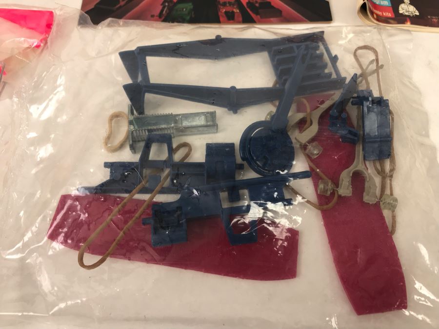 Vintage 1971 Mattel INCOMPLETE Rrrumblers Dude Feud Set With Box Missing RRRumblers Motorcycles - See Photos [Photo 12]