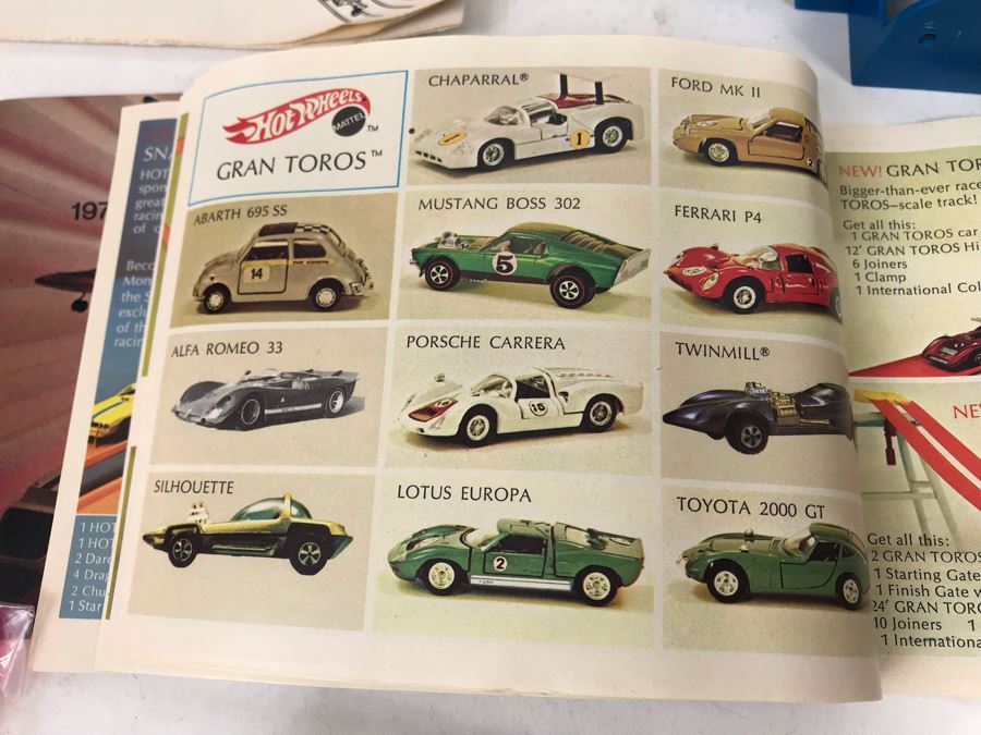 Vintage 1971 Mattel INCOMPLETE Rrrumblers Dude Feud Set With Box Missing RRRumblers Motorcycles - See Photos [Photo 34]