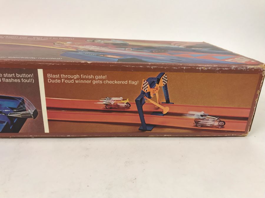 Vintage 1971 Mattel INCOMPLETE Rrrumblers Dude Feud Set With Box Missing RRRumblers Motorcycles - See Photos [Photo 41]