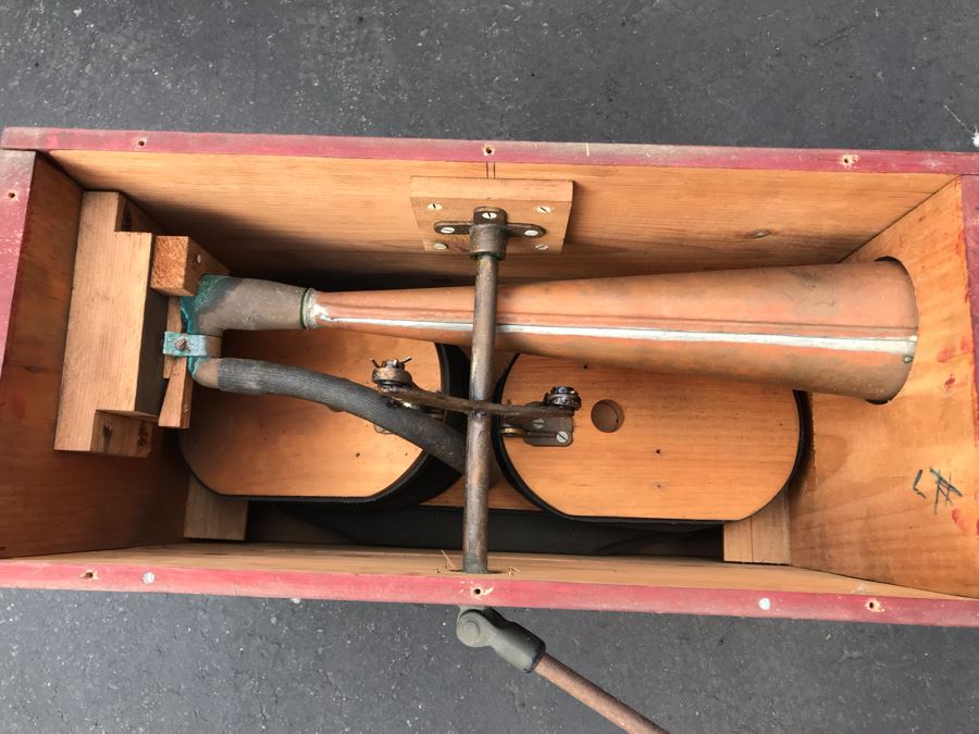 Antique Lothrop's Patent Fog Horn With 1901 Patent Date L D Lothrop Glouchester, Mass 18826 21'W X 9.5'D X 17'H [Photo 17]