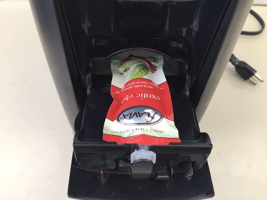 Pair Of Flavia Single Serve Coffee Makers Machines [Photo 12]