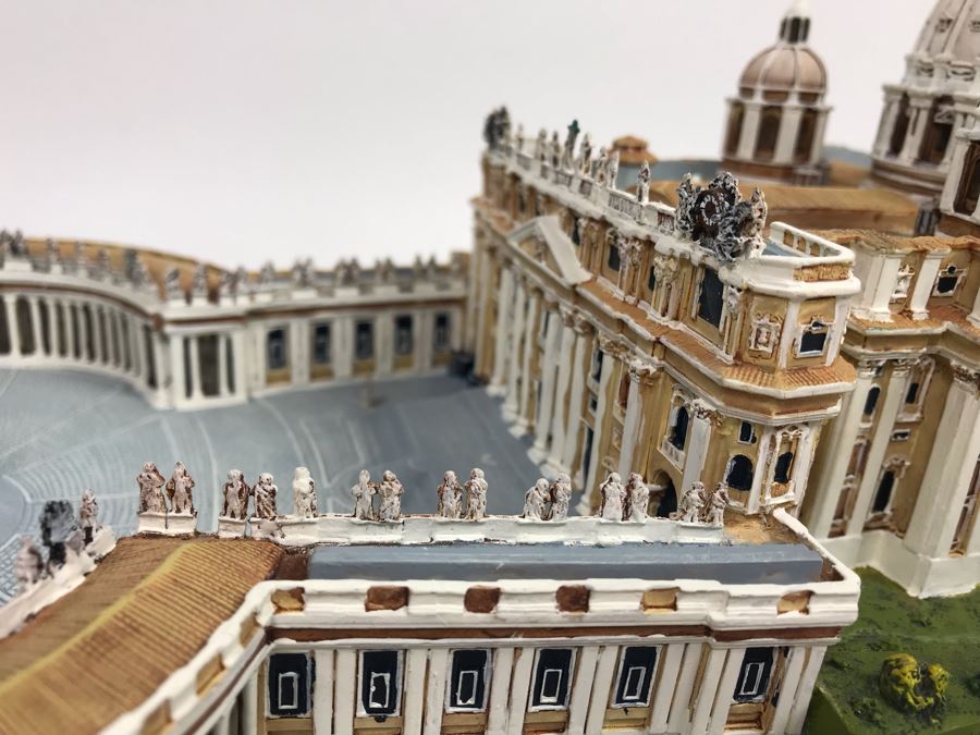 Danbury Mint The Vatican Collection Of Historic Catholic Churches Sculpture Figurine With Box [Photo 8]