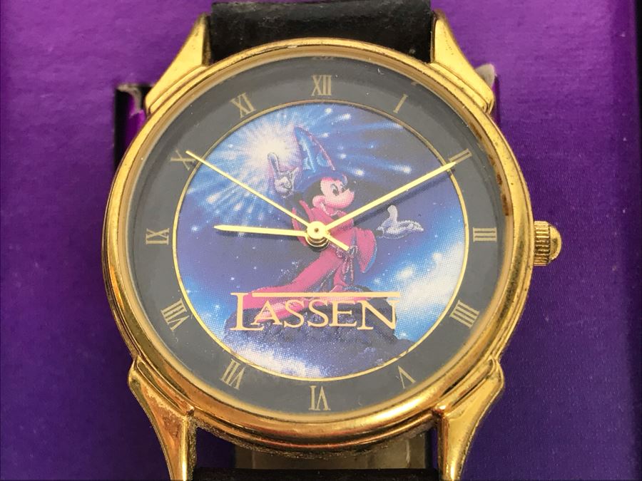 Christian Lassen Mickey Mouse Watch 'Sorcerer Of The Seas' With Case [Photo 4]