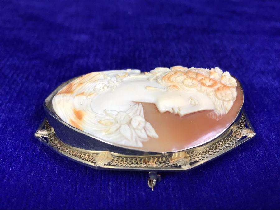 Antique 14K Gold Carved Shell Cameo Brooch Pin 21.4g 2.5” X 2” [Photo 5]