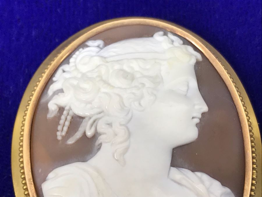 Antique 14K Gold Carved Shell Cameo Brooch Pin 18.7g 2.75” X 2” [Photo 11]