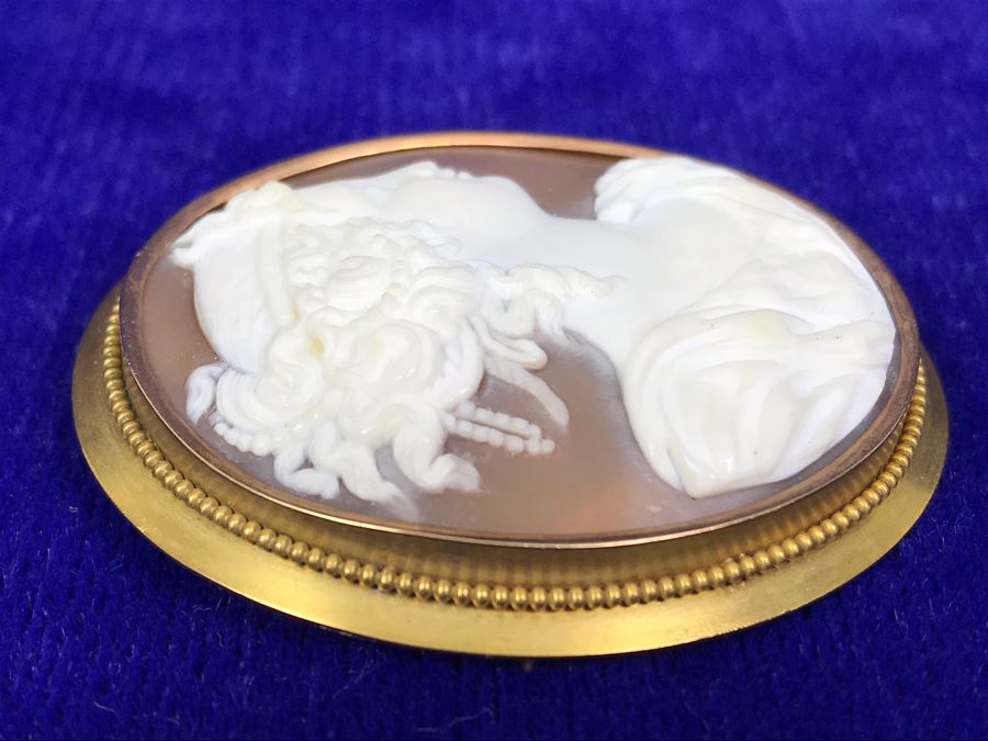 Antique 14K Gold Carved Shell Cameo Brooch Pin 18.7g 2.75” X 2” [Photo 8]