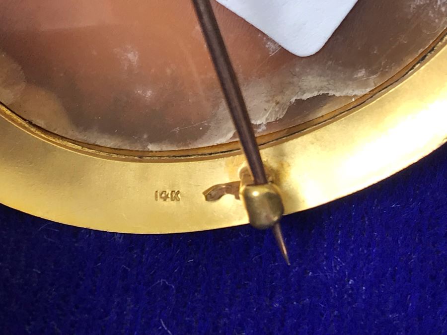 Antique 14K Gold Carved Shell Cameo Brooch Pin Pendant 11.5g 2” X 1.6” [Photo 21]