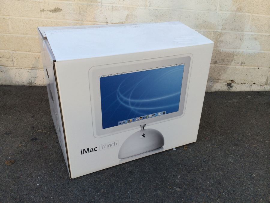 17' iMac Apple Computer in Box (Used) [Photo 1]