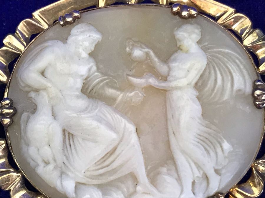 Antique 14K Gold Carved Shell Cameo Brooch Pin 9.2g 1.6” X 1.5” [Photo 8]
