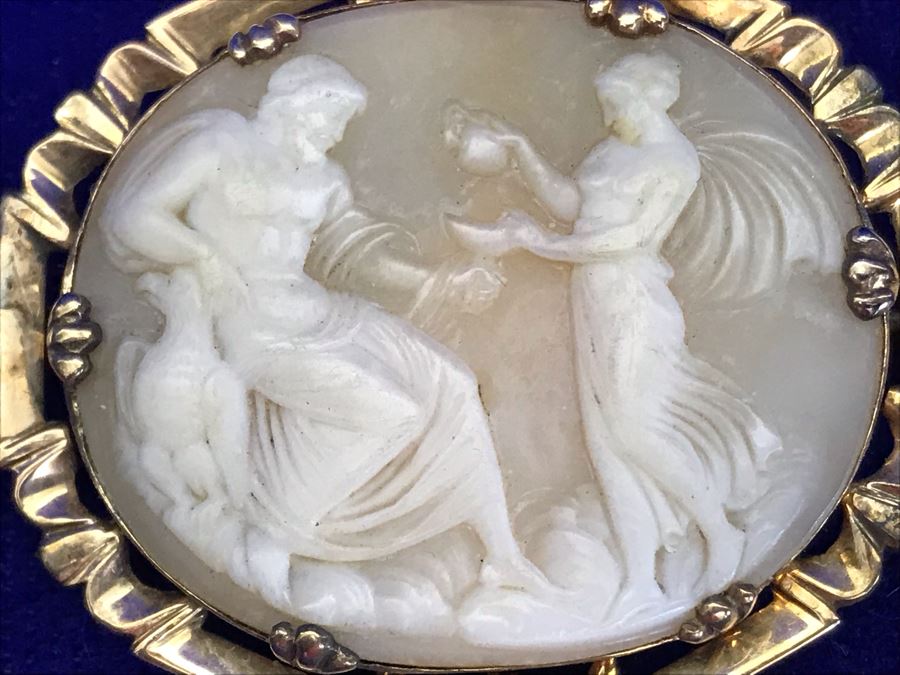 Antique 14K Gold Carved Shell Cameo Brooch Pin 9.2g 1.6” X 1.5” [Photo 9]