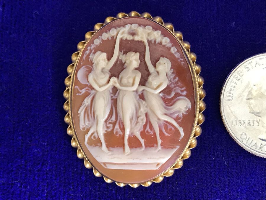 Antique 10K Gold Carved Shell Cameo Brooch Pin 6.4g 1.5” X 1.25” [Photo 1]