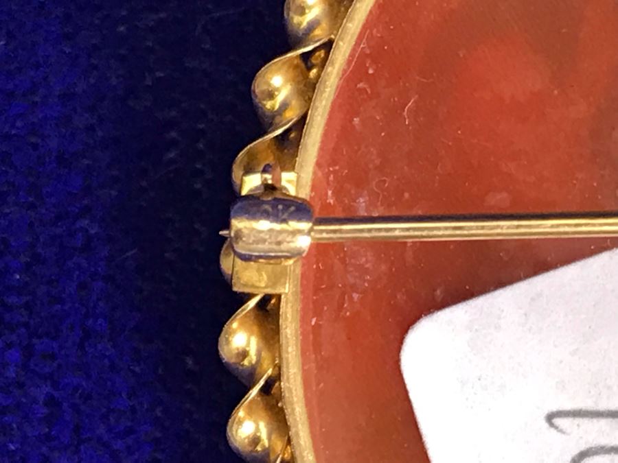 Antique 10K Gold Carved Shell Cameo Brooch Pin 6.4g 1.5” X 1.25” [Photo 14]