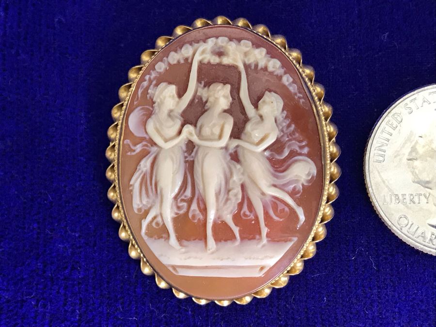 Antique 10K Gold Carved Shell Cameo Brooch Pin 6.4g 1.5” X 1.25” [Photo 2]
