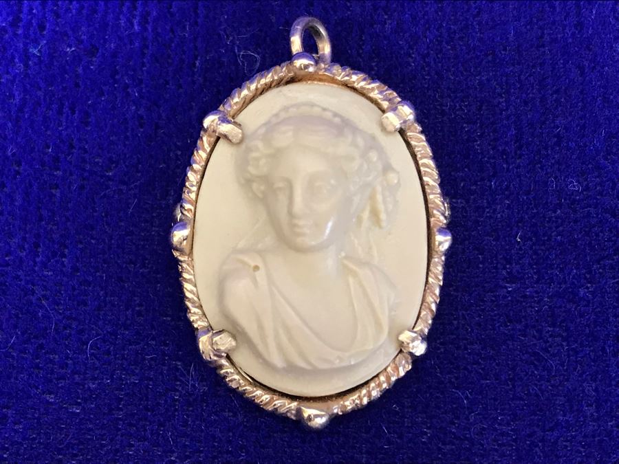 Antique 14K Gold Carved Lava Cameo Brooch Pin Pendant 6.5g 1” X 0.75” [Photo 2]