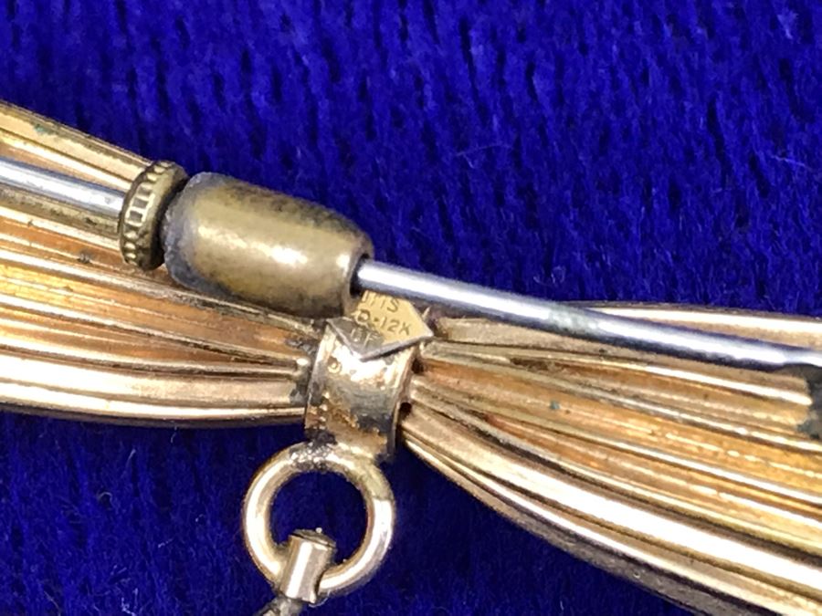 Vintage Brooch Pin Roamer 17 Jewels Watch And Carved Cameo [Photo 19]