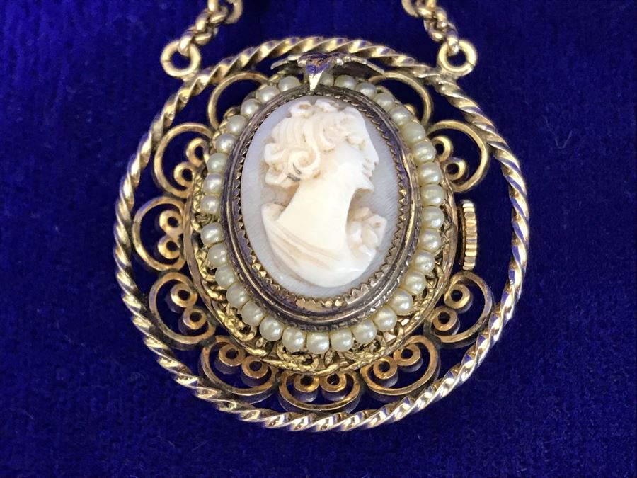 Vintage Brooch Pin Roamer 17 Jewels Watch And Carved Cameo [Photo 8]