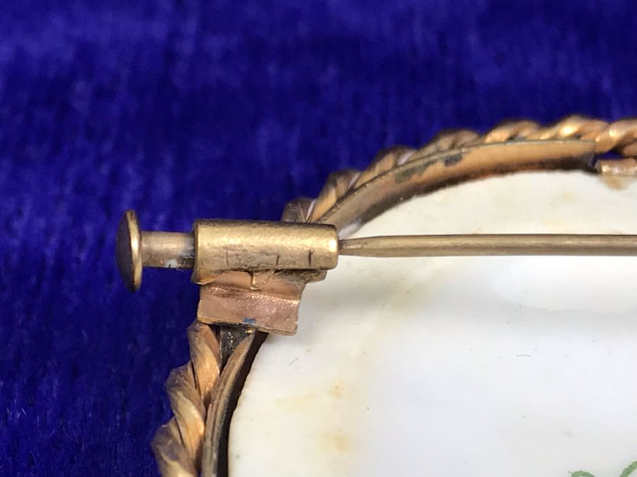 Vintage Viny Limoges France Hand Painted Porcelain Portrait Brooch Pin 2.25” X 1.75” [Photo 16]