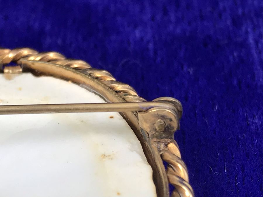 Vintage Viny Limoges France Hand Painted Porcelain Portrait Brooch Pin 2.25” X 1.75” [Photo 17]