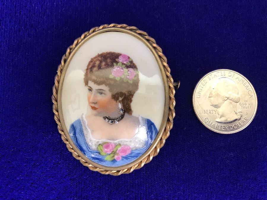 Vintage Viny Limoges France Hand Painted Porcelain Portrait Brooch Pin 2.25” X 1.75” [Photo 21]