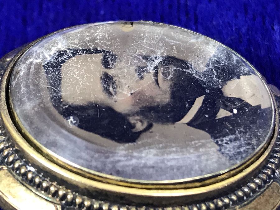 Antique Photograph Brooch Pin 8g [Photo 8]