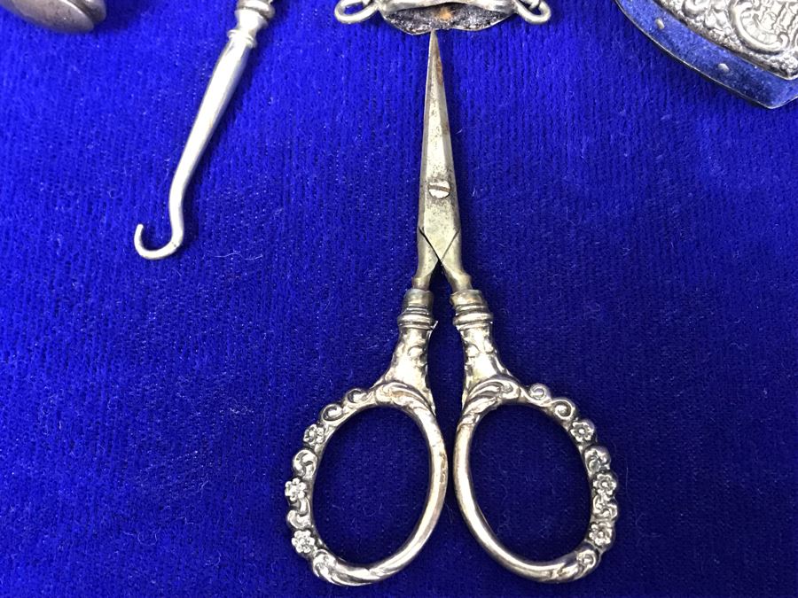 Antique 1900 Victorian Sterling Silver Chatelaine Sewing Kit Belt With Scissors, Thimble, Needle Case Holder, Pin Cushion And Buttonhook Signed L & S 106.9g [Photo 14]