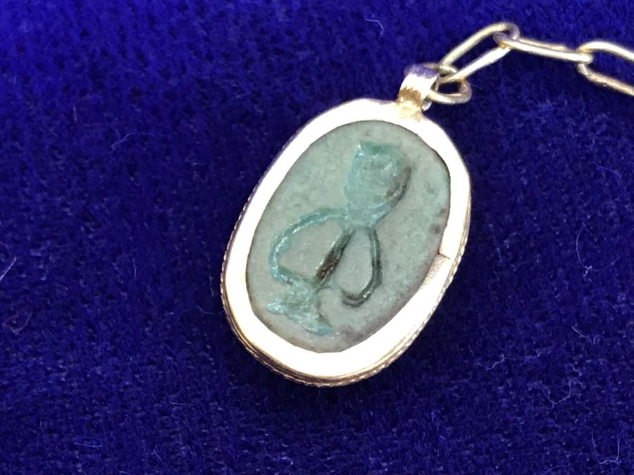 Vintage Carved Stone Egyptian Scarab Bracelet [Photo 20]